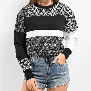 NWOT Santa Cruz Patchwork Crop Crewneck Sweatshirt